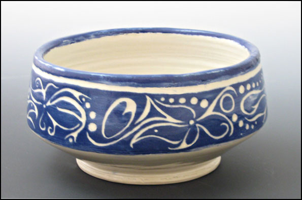 Sgarffito Bowl by Tyler Hannigan